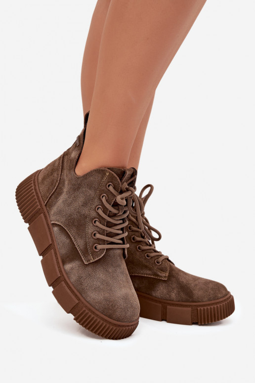 zo semišu nízke podpätky pre ženy s platformou Big Star SS274594 béžová