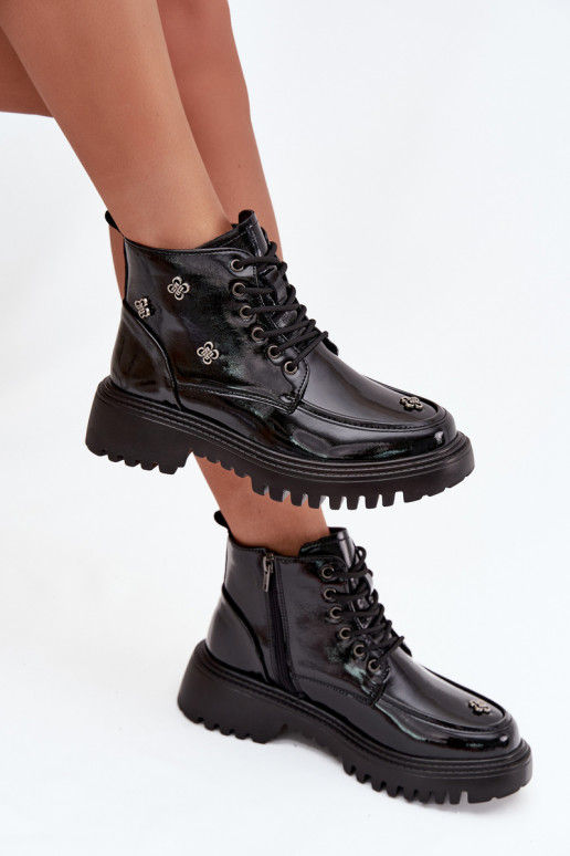 Kožené zahriať sa Dámske čižmy s krásnymi detailmi s lakovým efektom Artiker 57C0345 čierna