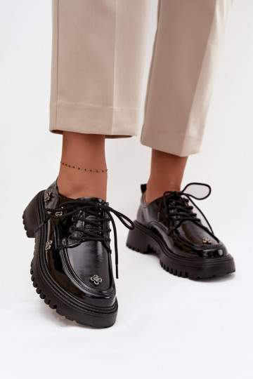 s lakovým efektom Kožené topánky DámskePrzypinkami Artiker 57C0333 čierna 2