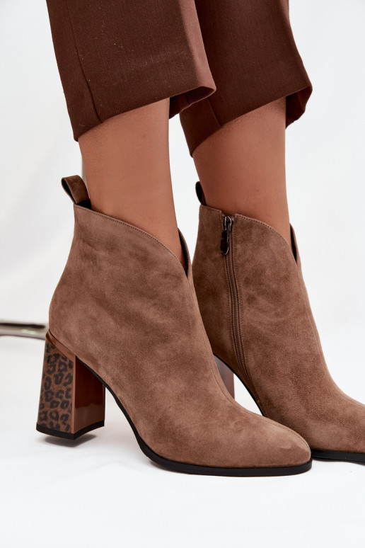 Kožené zo semišu Čižmy s oteplením vo vnútri béžová Zivella Kožené zo semišu Čižmy s oteplením vo vnútri béžová Zivella