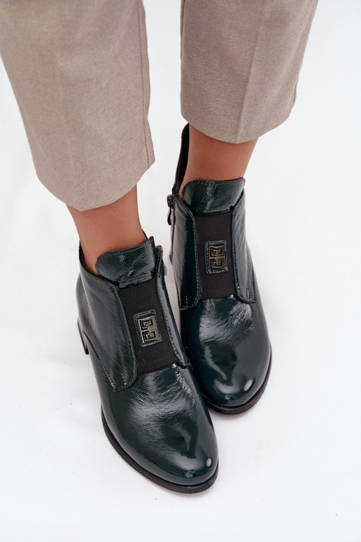 Kožené s lakovým efektom Čižmy Zapnuté Klocku S Ornatem Detalem zahriať sa Zazoo 60560 khaki farby