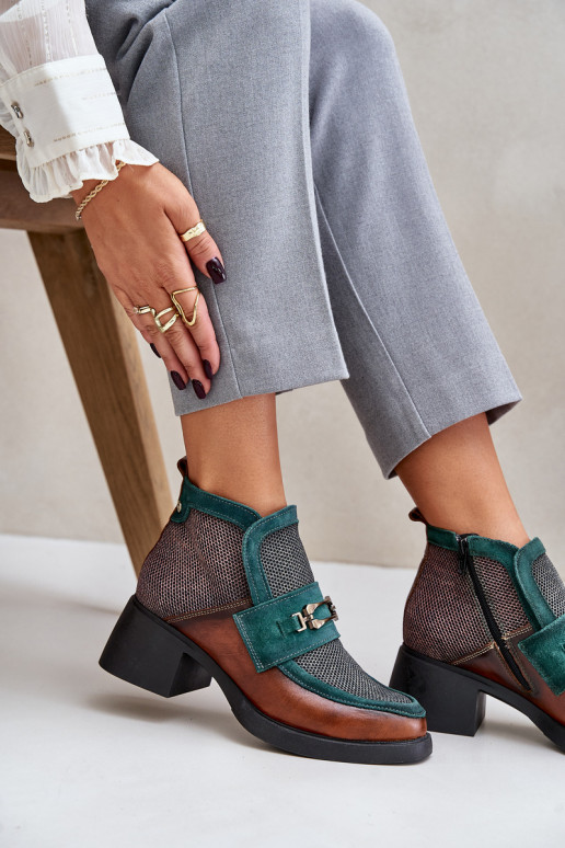 Kožené Dámske čižmy Zapnuté masívnych opätkoch s ozdobami Máciejka A6747-29 hnedá-zelená farba Kožené Dámske čižmy Zapnuté masívnych opätkoch s ozdobami Máciejka A6747-29 hnedá-zelená farba