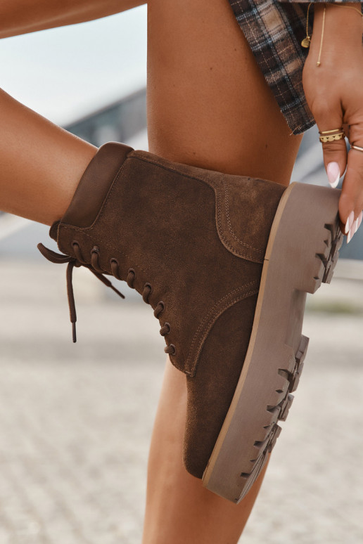 Zamskové dámske čižmy s šnúrkami Big Star SS274792 hnedé