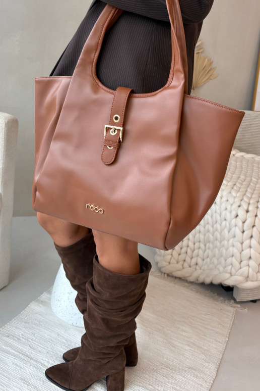 Kabelka Zapnutékupujúcika s prackami NOBO BAG6010-017 SvetloHnedá