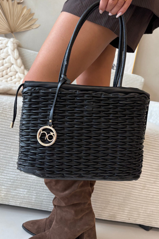 Kabelka Typu Zapnutékupujúci NOBO BAG5940-020 čierna