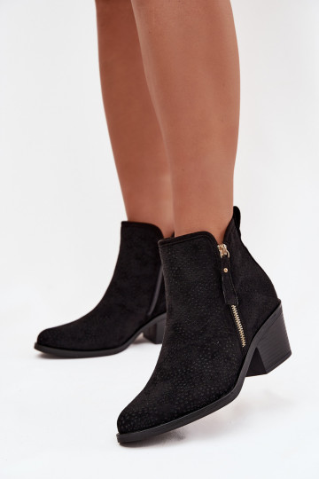 čižmy v kovbojskom štýle Dámske s podpätkami S.Barski HY52-538 čierna 2