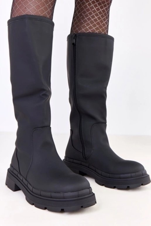 Čierne dlhé čižmy z umelej kože Delita