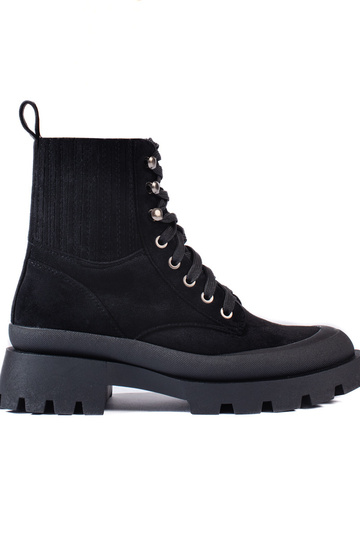 čierna zviazaný zo semišu čižmy 2