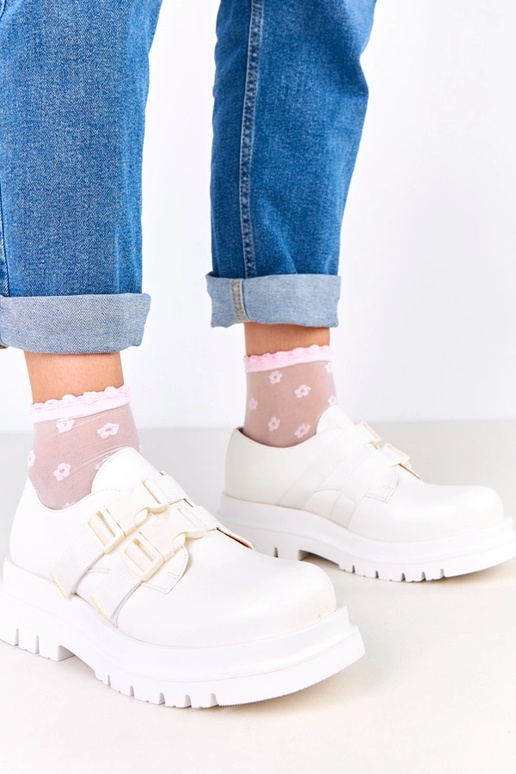 Biele dámske poltopánky na platforme...