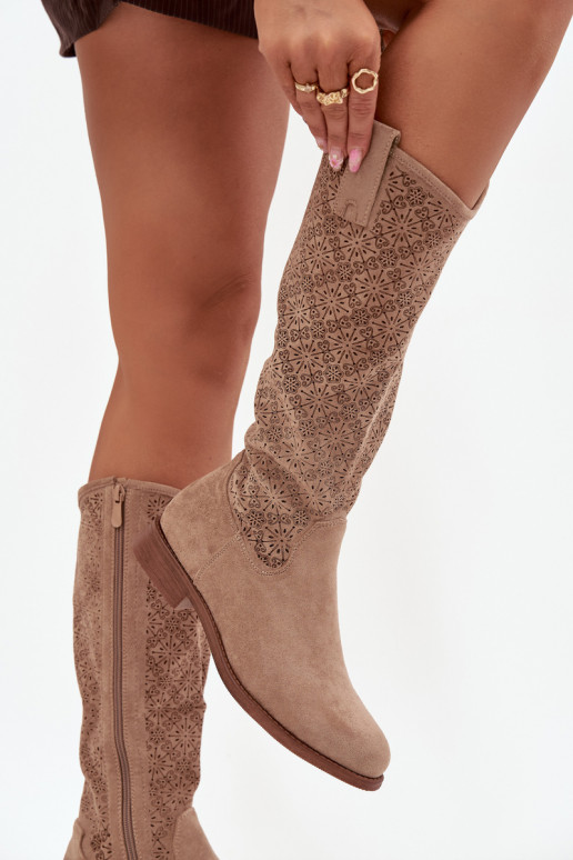 dámske čižmy s prvkami prelamovania so širokými podpätkami S.Barski HY52-534 béžová