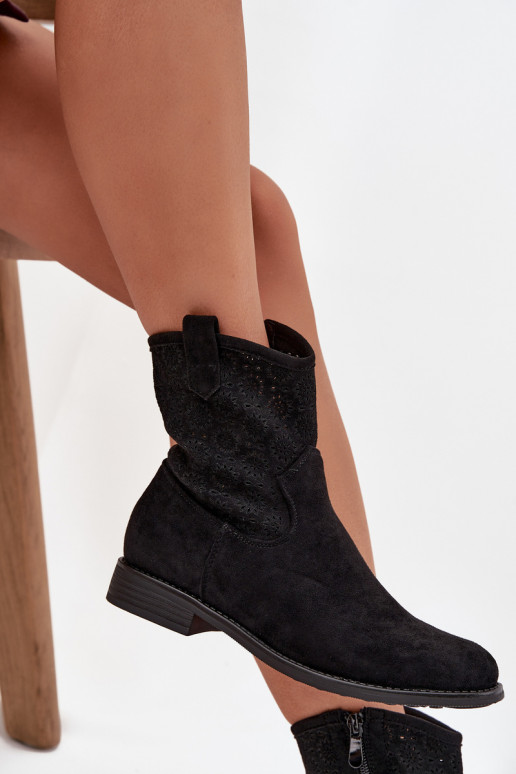 Dámske čižmy so širokými podpätkami s prelamovanými prvkami S.Barski HY52-530 čierna