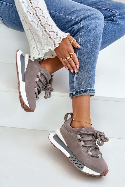 zo semišu Tenisky model obuvi Dámske s platformouGrubym Šnurovaniem Artiker 54C1463 sivá