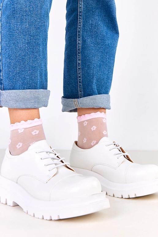 Biele poltopánky na zdrsnennej...