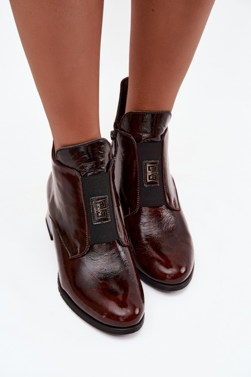 Kožené s lakovým efektom Čižmy Zapnuté Klocku S Ornatem Detalem zahriať sa Zazoo 60560 tmavohnedá