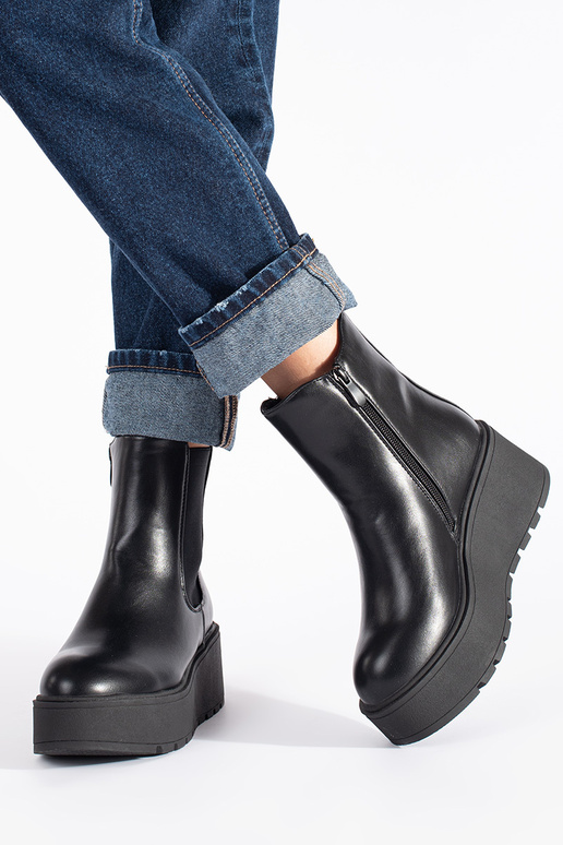čierna Dámske čižmy na kline