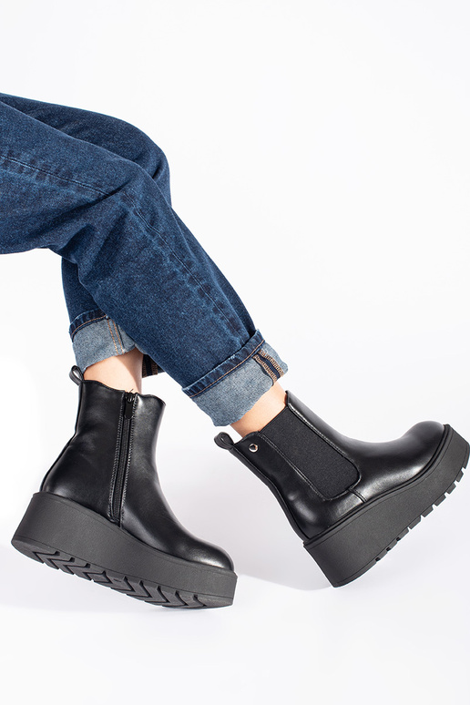 čierna Dámske čižmy na kline