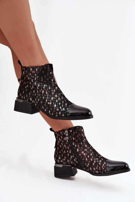 s lakovým efektom Dámske čižmyZapnutéturalnej Skóry Zapnuté nízkom opätku D&A LZ52-960 čierna