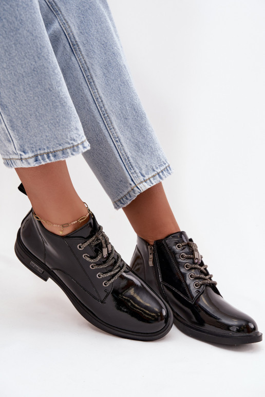 Kožené s lakovým efektom Dámske čižmy S Ornatem Šnurovaniem D&A MR52-124 čierna