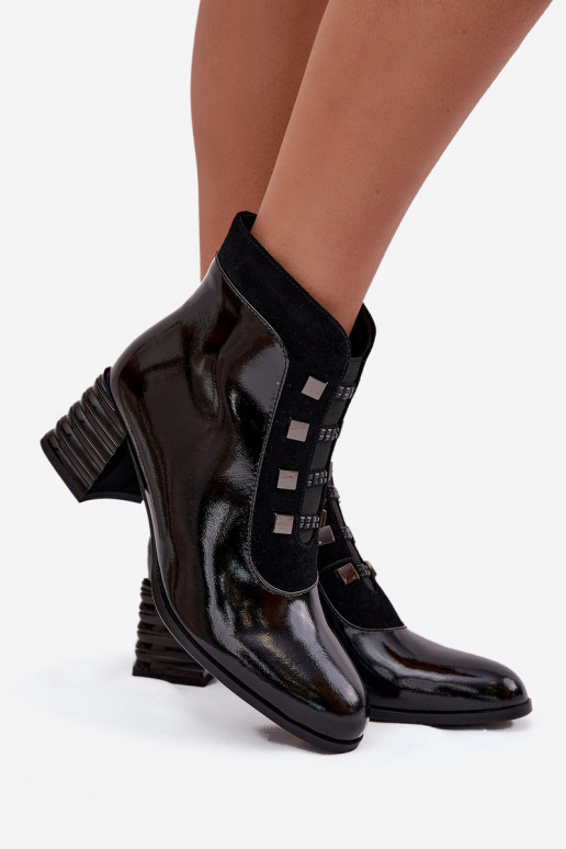 Kožené s lakovým efektom Dámske čižmy D&A MR52-144 čierna