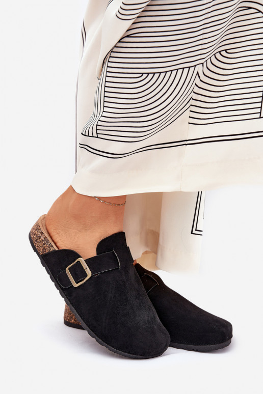 Papuče Dreváky Dámske i s platformou s prackami čierna Selio