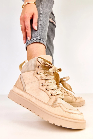 Pieskové vysoké športové...