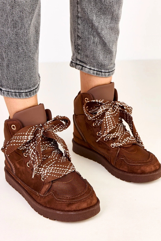 Hnedé vysoké športové topánky so...