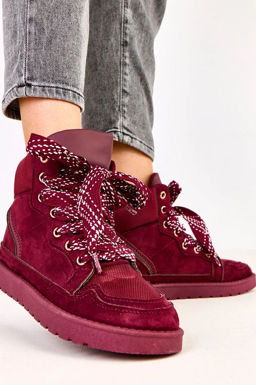 Čerešňové vysoké športové topánky so...