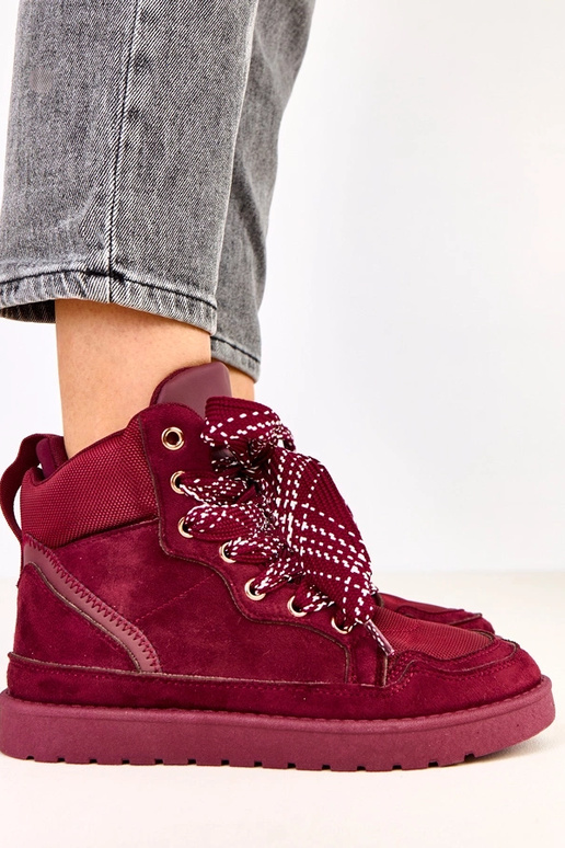 Čerešňové vysoké športové topánky so...