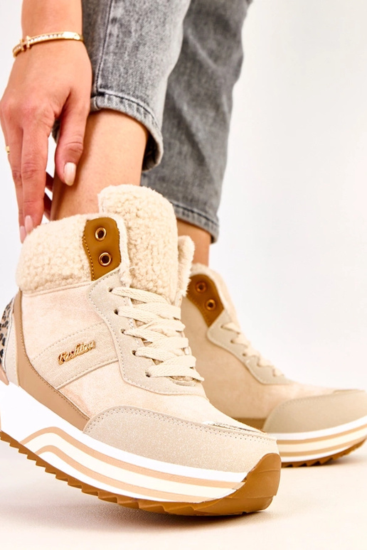 Pieskové vysoké teplé športové...