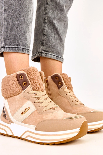 Tmavosivé vysoké teplé...