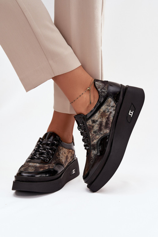 Kožené dámske šnurovacie topánky s platformou Artiker 57C2042, čierne a zlaté