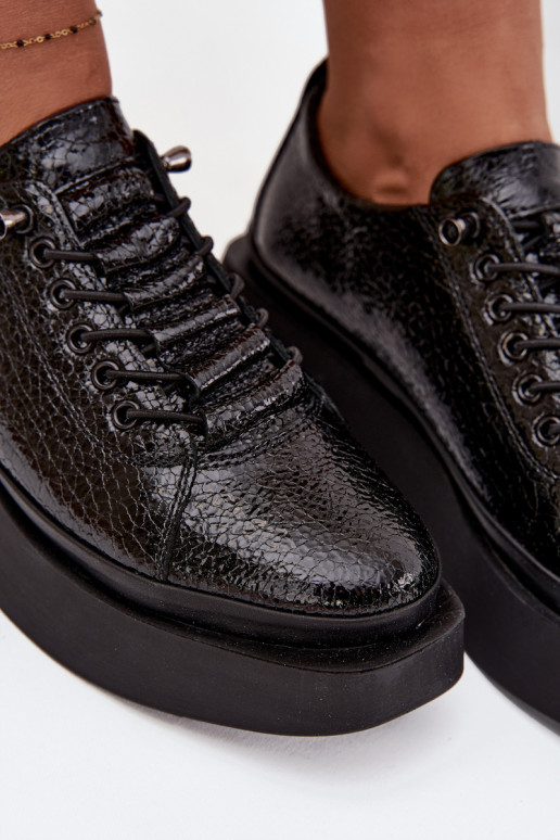 Lakovane prírodné kožené dámske poltopánky s platformou Artiker 57C2041, čierne