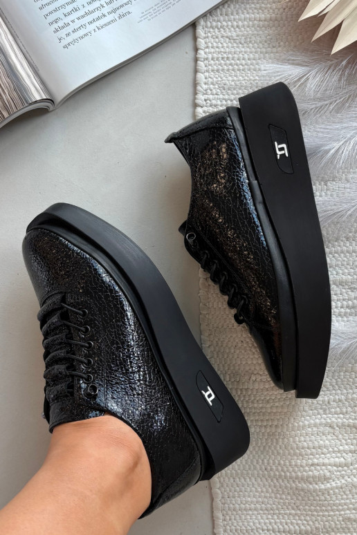 Lakovane prírodné kožené dámske poltopánky s platformou Artiker 57C2041, čierne