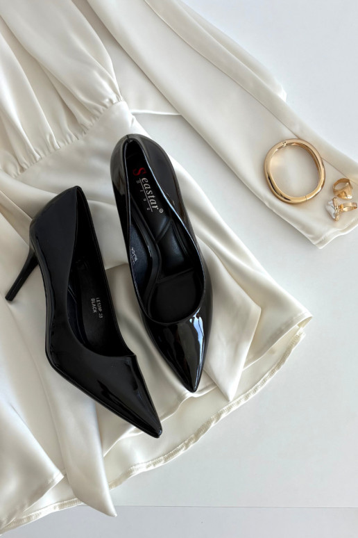 Dámske lakované lodičky „Jadira" so špicatými špičkami, čiernej farby