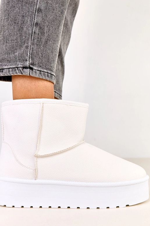 Biele nízke snehové topánky s...