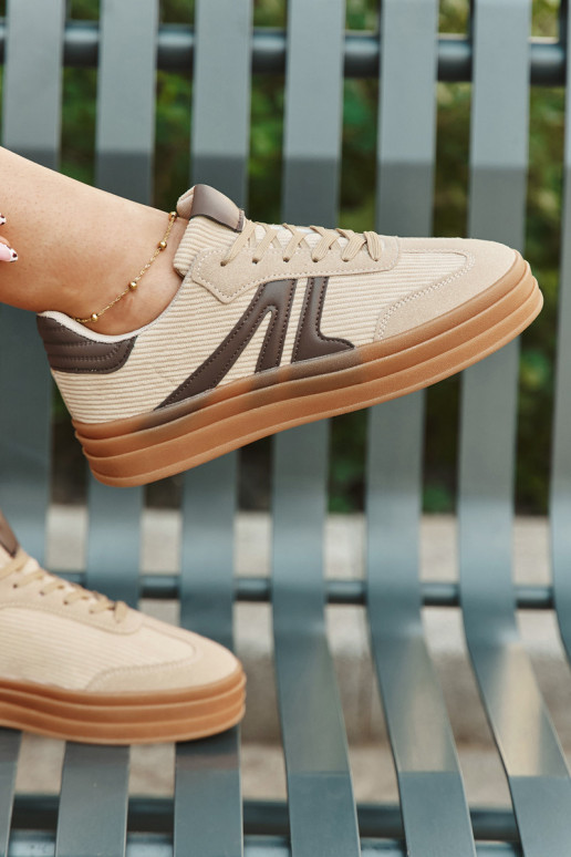 Dámske zamatové športové topánky na platforme, farba piesková Corynelle