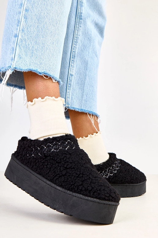 Čierne nízke snehové topánky na...