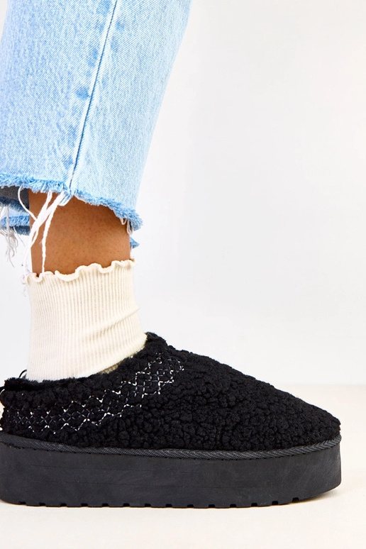 Čierne nízke snehové topánky na...