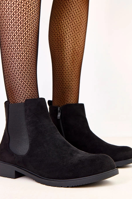 Čierne ploché čižmy s elastickým...