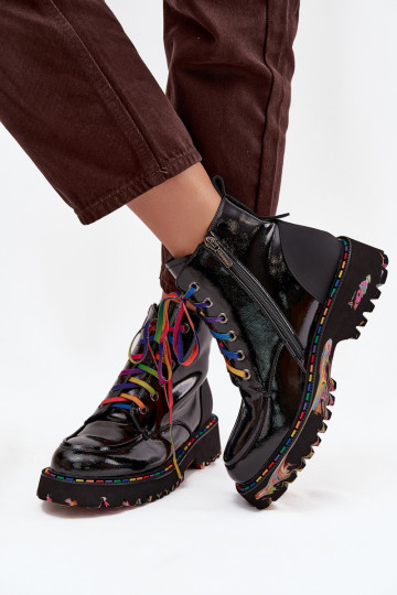 Kožené s lakovým efektom Dámske čižmy Artiker 57C0064 čierna 2