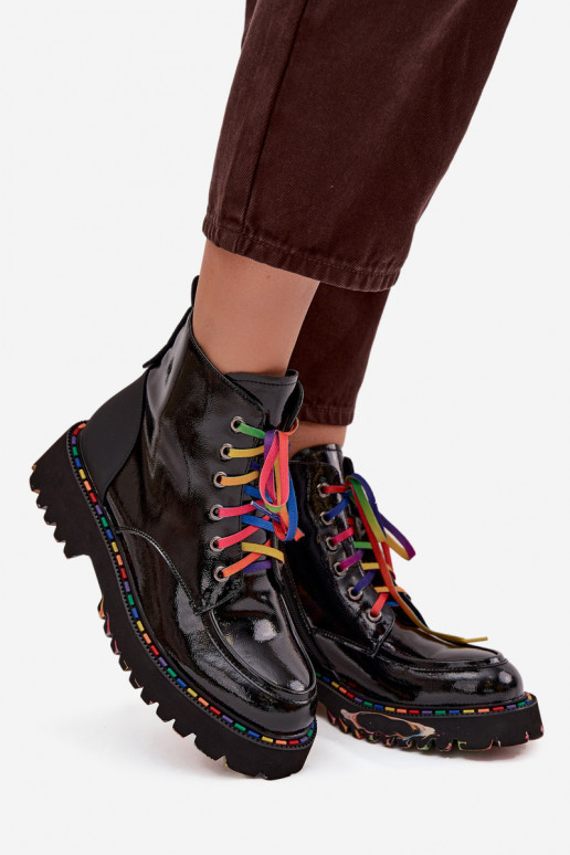 Kožené s lakovým efektom Dámske čižmy Artiker 57C0064 čierna