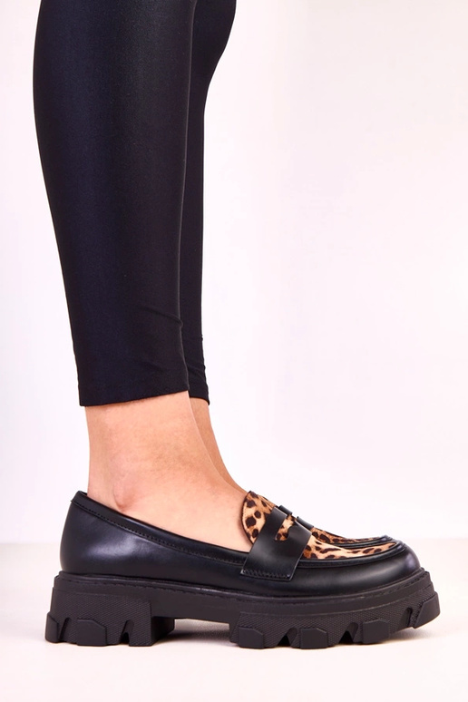 Čierne mokasíny s leopardím vzorom Loles