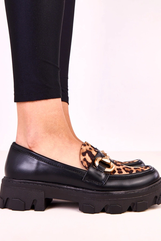 Čierne mokasíny s leopardím vzorom a...