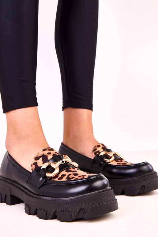 Čierne mokasíny s leopardím vzorom a...