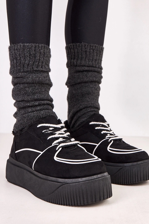 Čierne teplé športové topánky na...