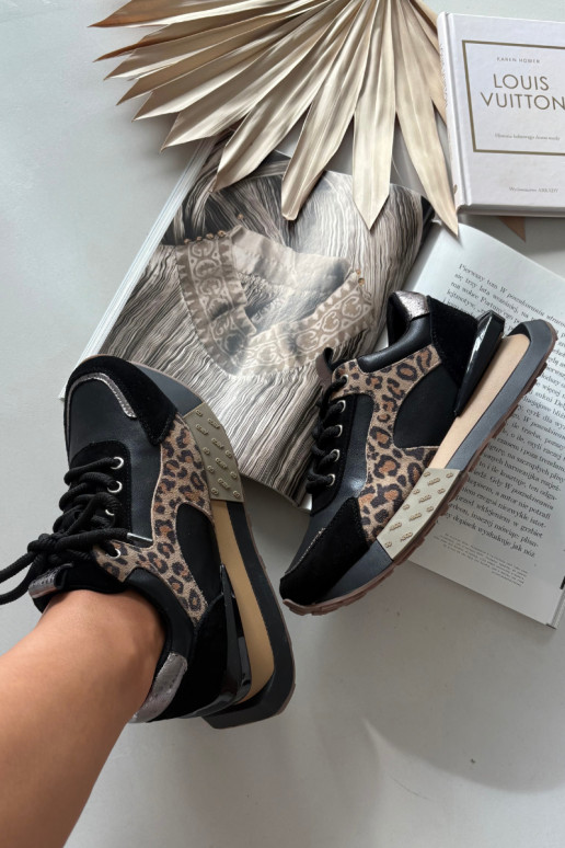 Kožené dámske športové topánky s platformou a leopardím vzorom Artiker 55C0134 čiernej farby