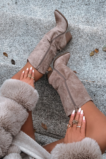 zahriať sa čižmy kovbojský štýl s podpätkamiz eko semišuu béžová Mávine 2