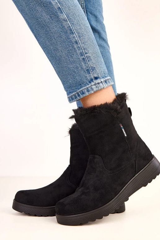 Čierne dámske teplé čižmy z umelého... Čierne dámske teplé čižmy z umelého...