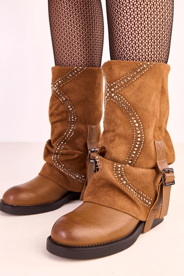 Ružové čižmy s ozdobným...