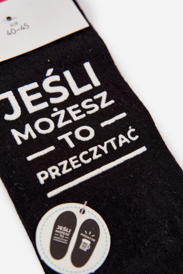 Pánske ponožky s nápisom "Podaj mi pivo" čiernej farby
